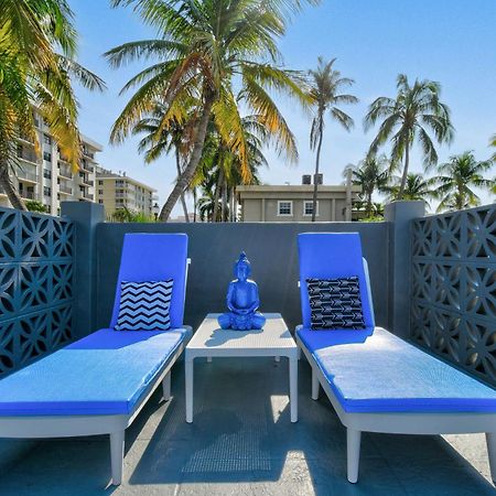 Sunshine Shores Boutique Apartments ปาล์มบีชชอร์ ภายนอก รูปภาพ