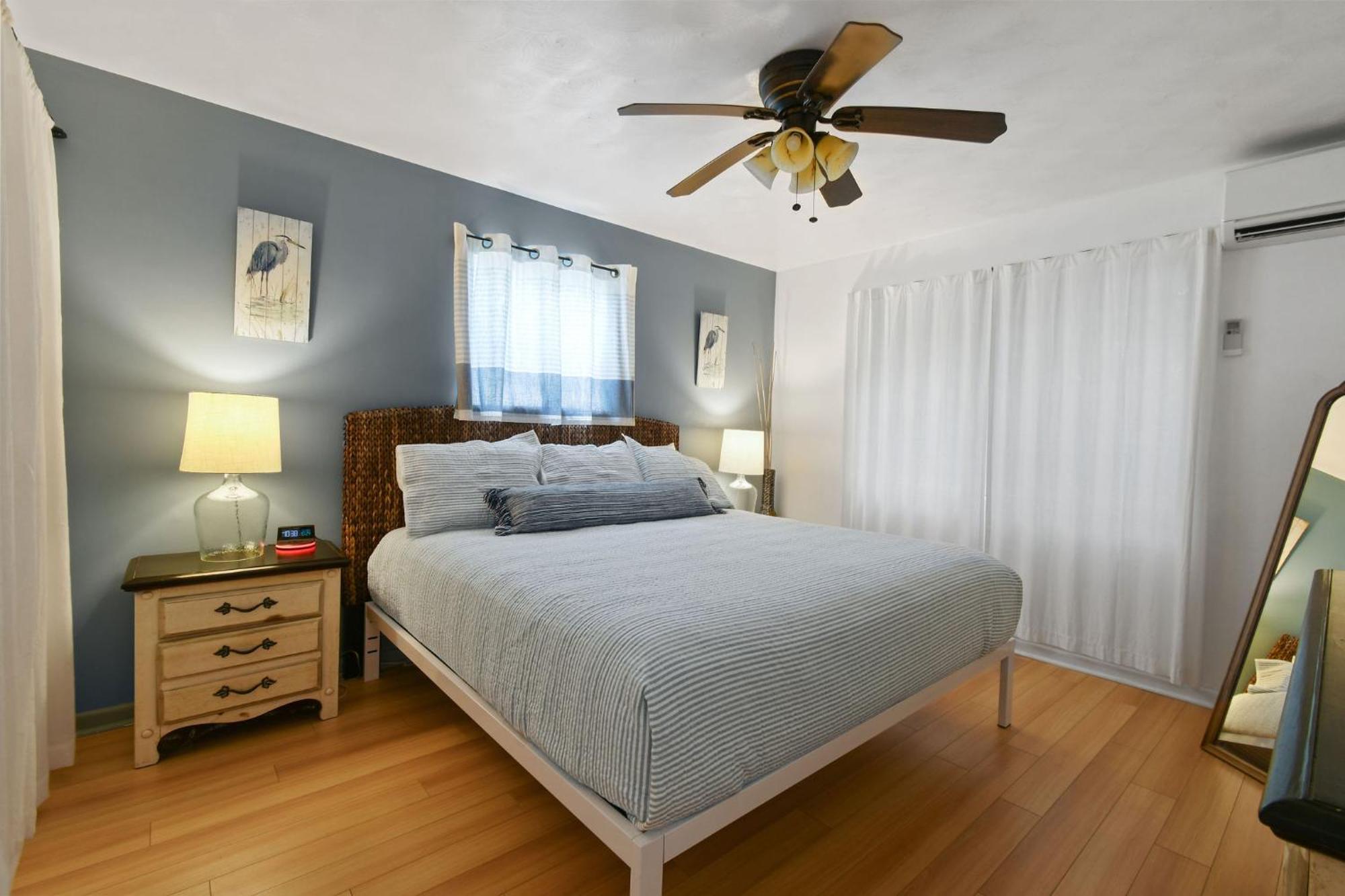 Sunshine Shores Boutique Apartments ปาล์มบีชชอร์ ภายนอก รูปภาพ