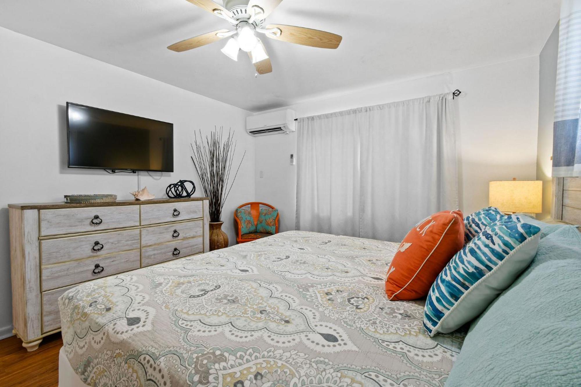 Sunshine Shores Boutique Apartments ปาล์มบีชชอร์ ภายนอก รูปภาพ